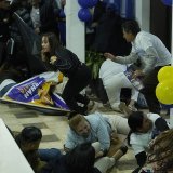 Le candidat centriste a été assassiné par balles mercredi soir à la fin d'un rassemblement de campagne à Quito.